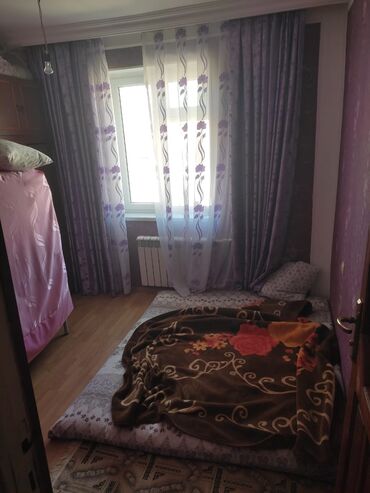 Uzunmüddətli kirayə mənzillər: Xetai çoxmərtəbəli binada geniş və işıqlı mənzil. Xüsusiyyətlər: - — 13