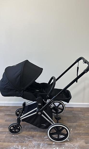 Прогулочная коляска Cybex (серия Priam/Fashion Line по геометрии рамы)