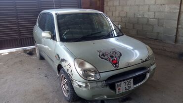 Toyota: Toyota Дуэт: 1998 г., 1 л, Автомат, Бензин, Хэтчбэк