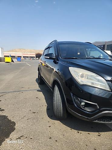 mini cross: Changan CS35: 1.6 l | 2013 il 243000 km Ofrouder/SUV — 2