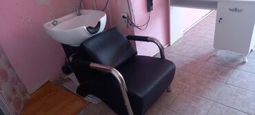 gozellik salon dizaynlari: Б/у, Кресло для мойки головы