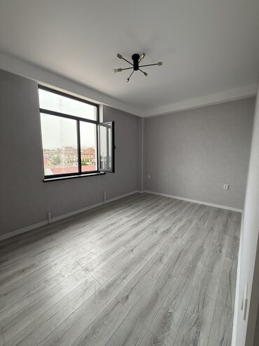 сниму квартира в оше: 1 комната, 40 м², Индивидуалка, 3 этаж, Евроремонт
