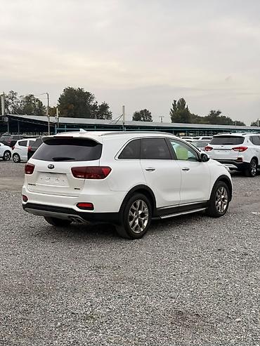 Продажа авто: Kia Sorento: 2019 г., 2 л, Автомат, Дизель, Кроссовер — 5