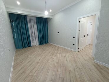 Uzunmüddətli kirayə mənzillər: 3 otaqlı, Yeni tikili, m. Elmlər Akademiyası, 80 kv. m