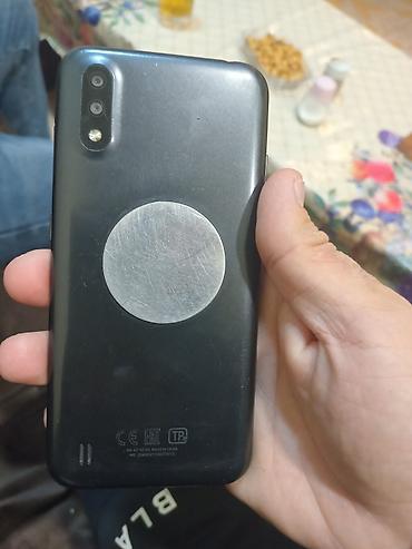 samsung a10s satilir: Samsung Galaxy A10s, rəng - Qara, İki sim kartlı — 3