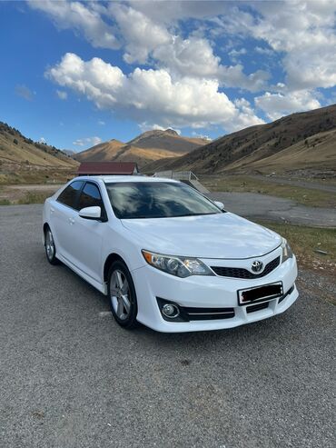 Toyota: Toyota Camry: 2012 г., 2.5 л, Автомат, Бензин, Седан