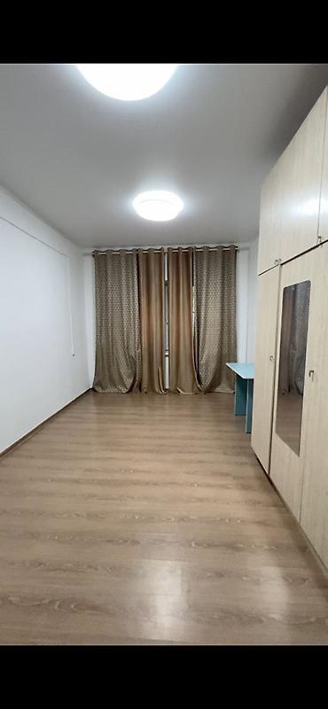 studio apartment: Продается квартира гостиничного типа Локация хорошая. Подходит для — 1