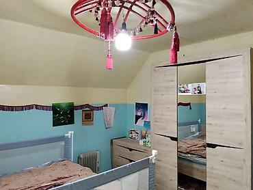 Продажа коттеджей и домов: 📍ул. 8 марта 🔘5-комнат 🔘121м² Продаётся двухэтажный дом в районе — 16