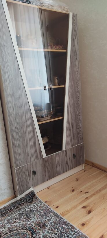 parça skaf: Açılan, 2 qapılı Düz dolab, Servant