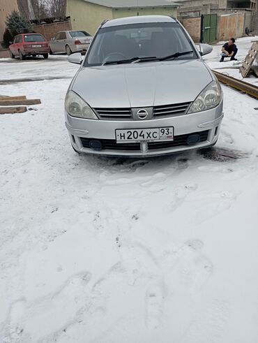 б4 универсал: Nissan Wingroad: 2005 г., 1.5 л, Автомат, Бензин, Универсал