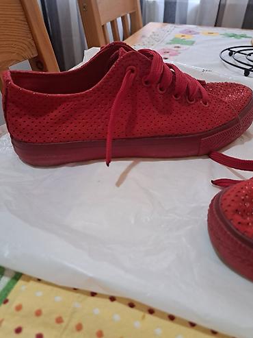 loafers cipele zenske: Crvene ženske patike – veličina 38 - Model: niske patike sa pertlama — 3