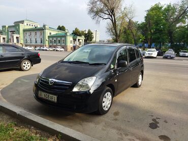 кызыл кыя авто: Toyota Corolla Verso: 2002 г., 1.5 л, Автомат, Бензин, Хэтчбэк