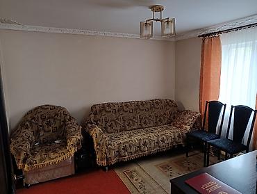 Продажа коттеджей и домов: Продается частный дом в районе аламединского рынка с участком 11 — 12