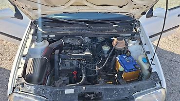 Volkswagen: Volkswagen Vento: 1996 г., 1.8 л, Механика, Бензин, Седан — 10