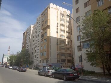 bakixanov residence 2: 3-cu Mkr dairesinde,Kontakt homenin yaninda 2 otaga duzeldilmis