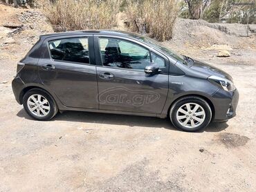 Toyota: Toyota Yaris: 1.5 l. | 2012 έ. Χάτσμπακ — 5