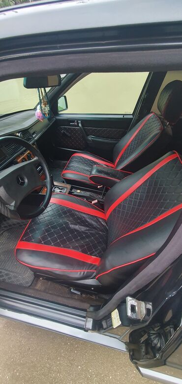 Mercedes-Benz: Mercedes-Benz 190 (W201): 2 l | 1990 il Sedan — 9