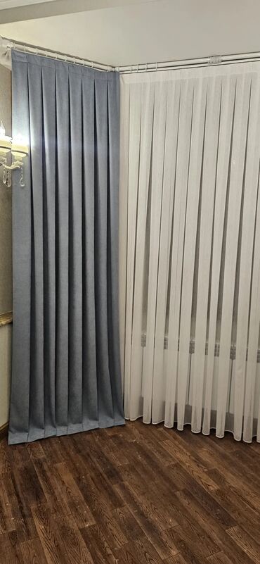 Pərdə və tüllər: Pərdələr otağa zəriflik və rahatlıq gətirir. Klassik üslubda dizayn — 14