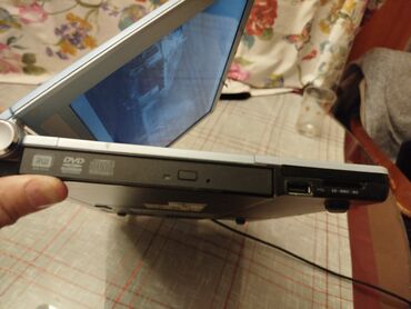 MSI: MSI laptop Ne razumem se. imate sve na slikama. Bez punjaca adaptera na lalafo.rs — 15 MSI: MSI laptop Ne razumem se. imate sve na slikama. Bez punjaca adaptera — 15