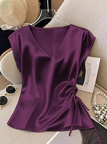 Köynək və bluzalar: Ölçü: XXL (44-46) Stil: V-yaxa, böyrü büzməli və ipli model Material — 2