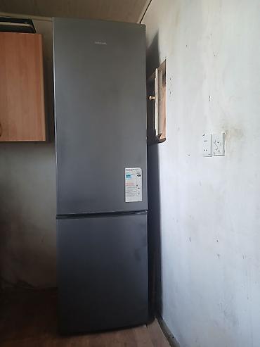 arcelik kondisioner qiymetleri: Regal iki qapılı soyuducu - Rəng: qrafit/metal boz - Üst kamera – — 2