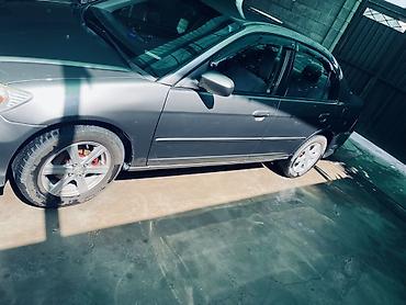 a8 d2: Honda Civic: 2005 г., 1.6 л, Автомат, Бензин, Седан — 6