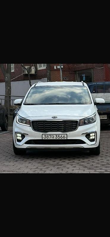 Kia: Kia Carnival: 2019 г., 2.2 л, Автомат, Дизель, Минивэн — 7
