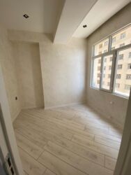 Yeni tikili: Studiya, Yeni tikili, 42 kv. m — 2