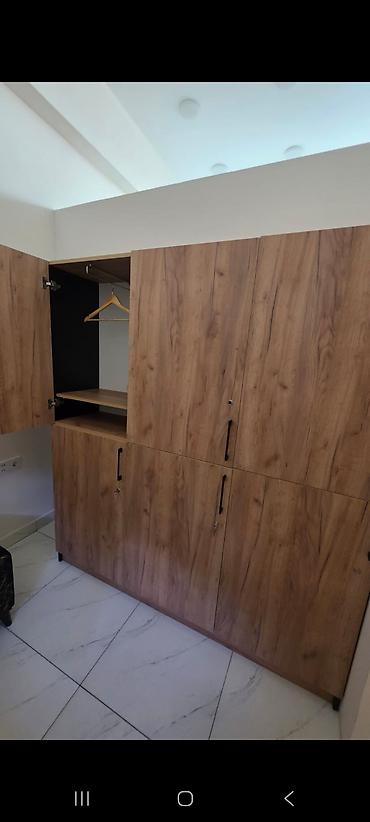 İşlənmiş, 6 qapı, Qəhvəyi, Taxta, Açılan, Düz dolab