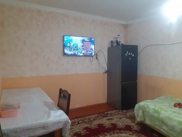 inter: 65 kv. m, 2 otaqlı, Orta təmir