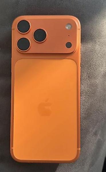 Məhsul: iPhone17 pro max 256 yaddaş 100 faiz piı az işlənib əla