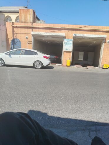 СТО, ремонт транспорта: Bu xidmət avtomobillərin peşəkar yuyulması üçün nəzərdə tutulub
