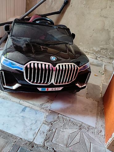 Ayla91 Maşın tep teze qalıb sürülməyib diye bir dene daşı yatıb.Oda