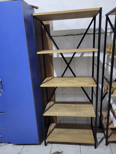 Ofis dolabları: Ofislərinizevləriniz ücun rəflər. kitablar,dekoratif əşyalar qoymaq