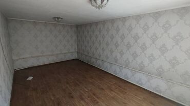 ищу дом в александровке: Үй, 74 кв. м, 4 бөлмө, Риелтор, Эски ремонт