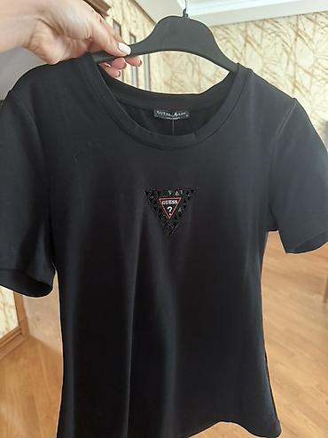 mayka turkce: Qadın qara və tünd göy qısaqol T-shirt kolleksiyası Ümumi — 10