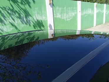 Mercedes-Benz: Mercedes-Benz 230: 2.3 l | 1998 il Sedan — 4