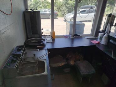 Фастфуд: Аренда бизнеса Фастфуд : Бургеры, Вместе с: Оборудование и мебель