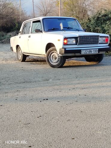 VAZ (LADA): VAZ (LADA) 2107: 1.6 l | 2006 il 35654 km Sedan — 2