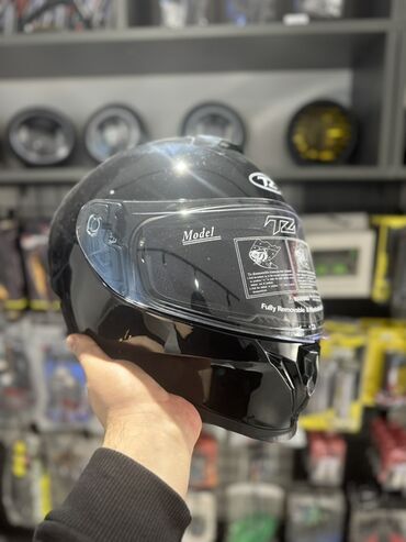 Moto dəbilqələr: Motorsiklet üçün tam üzlü qrafik dəbilqələr - Növ: Integral (tam — 8