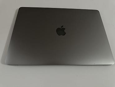 surface studio: Apple MacBook Air 13" (серия на фото), цвет Space Gray. Компактный и — 5