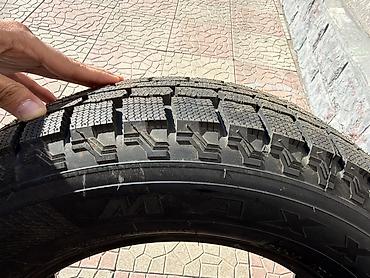 крепление лыж: Зимние шины Maxxis Premitra Ice SP3 Резина новая без проколов и — 2