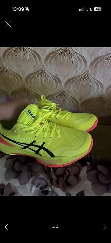 asic: Кроссовки ASICS (модель 1051A085) — ярко‑жёлтые с контрастными чёрными — 1