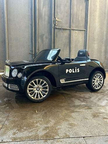 Uşaq üçün elektrik maşınları: Qara rəngdə, uşaqlar üçün nəzərdə tutulmuş "Bentley" markalı elektrik — 5