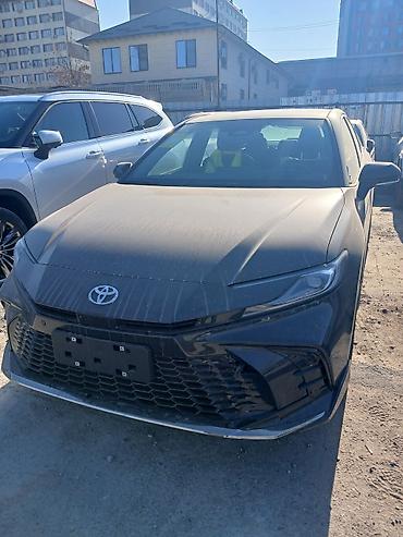 Toyota: Toyota Crown: 2025 г., Седан — 7