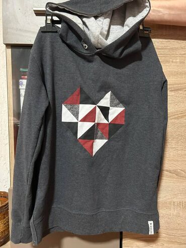 Paketi dečije odeće: Za devojčice, uzrast: 12-13 godina na lalafo.rs — 14 Paketi dečije odeće: Za devojčice, uzrast: 12-13 godina — 14