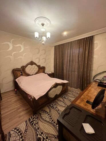 Həyət evləri və villaların satışı: Əmircan qəs. 3 otaqlı, 100 kv. m, Orta təmir — 4