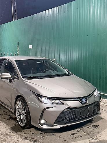 машины до 500: Toyota Corolla: 2023 г., 1.8 л, Автомат, Гибрид, Седан — 1