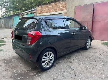 mersedes e63: Chevrolet Spark: 2021 г., 1 л, Вариатор, Бензин, Хэтчбэк — 3