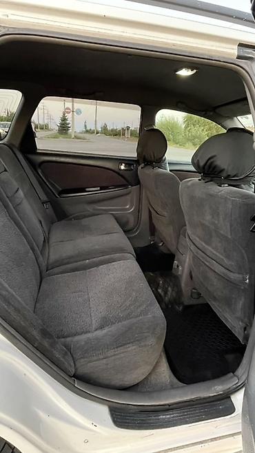 canry 70: Toyota Caldina: 2001 г., Бензин, Универсал — 8